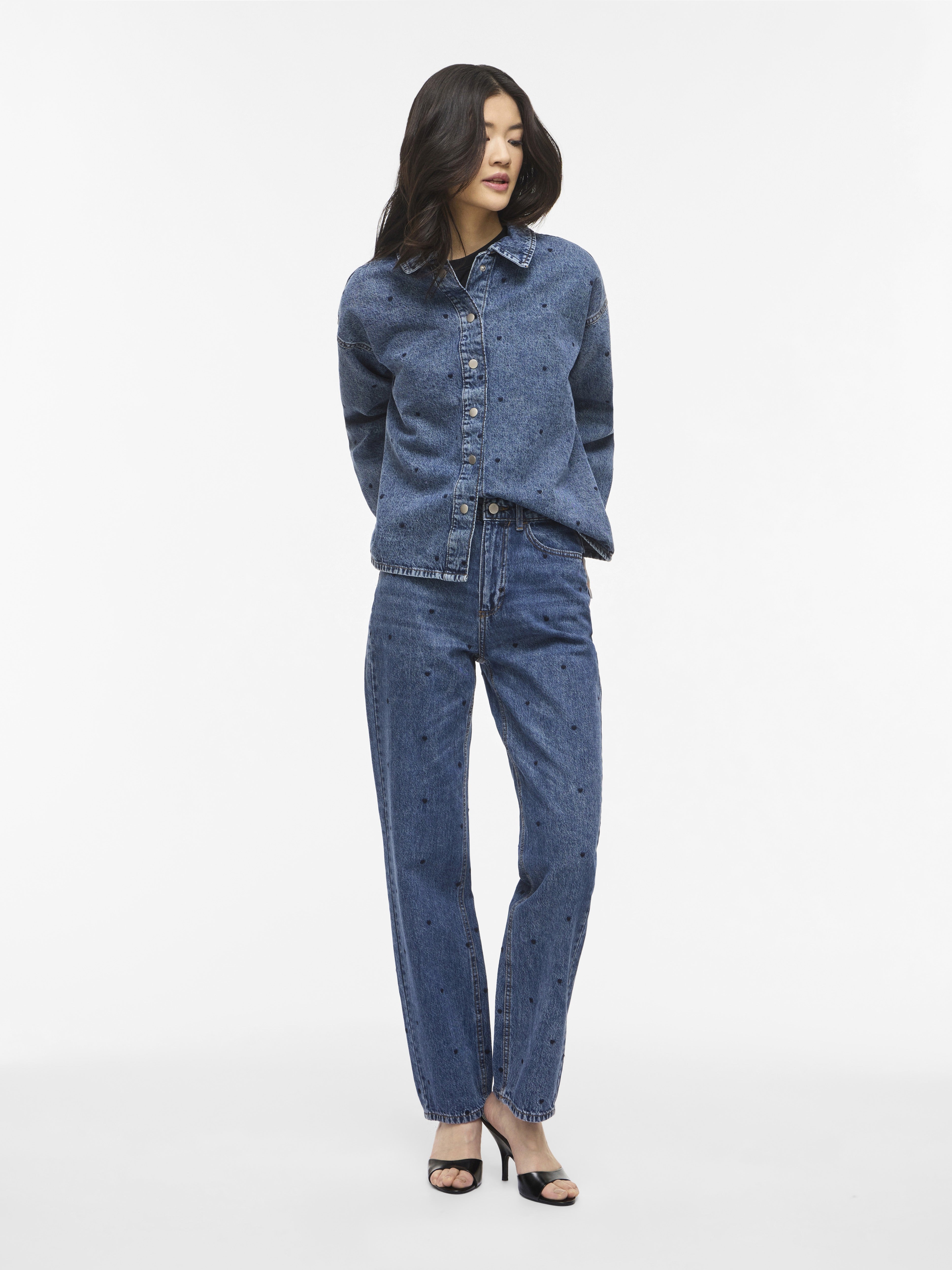 Jeans - Medium Blue Denim