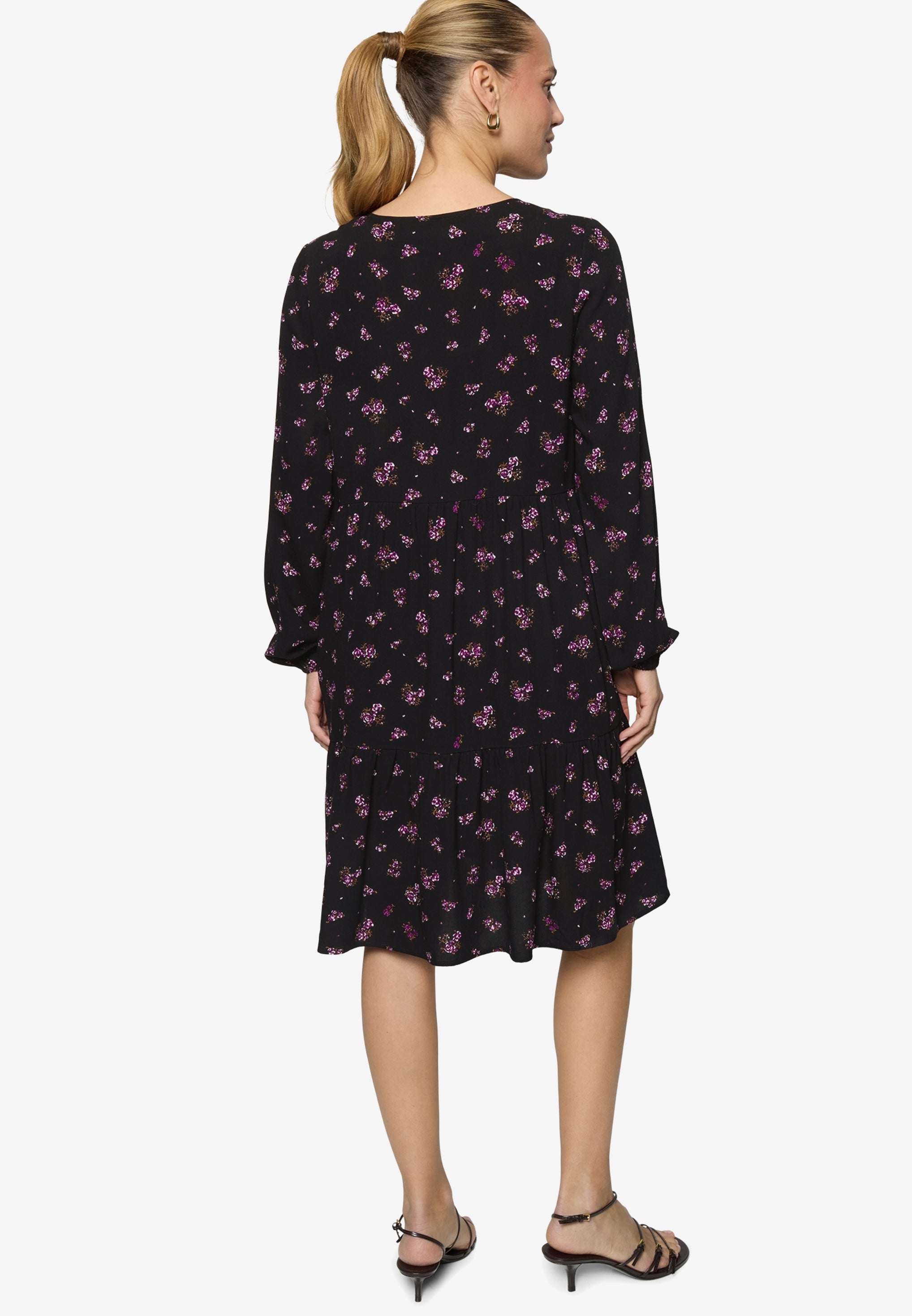 Zero Damen Kleider Black/Pink