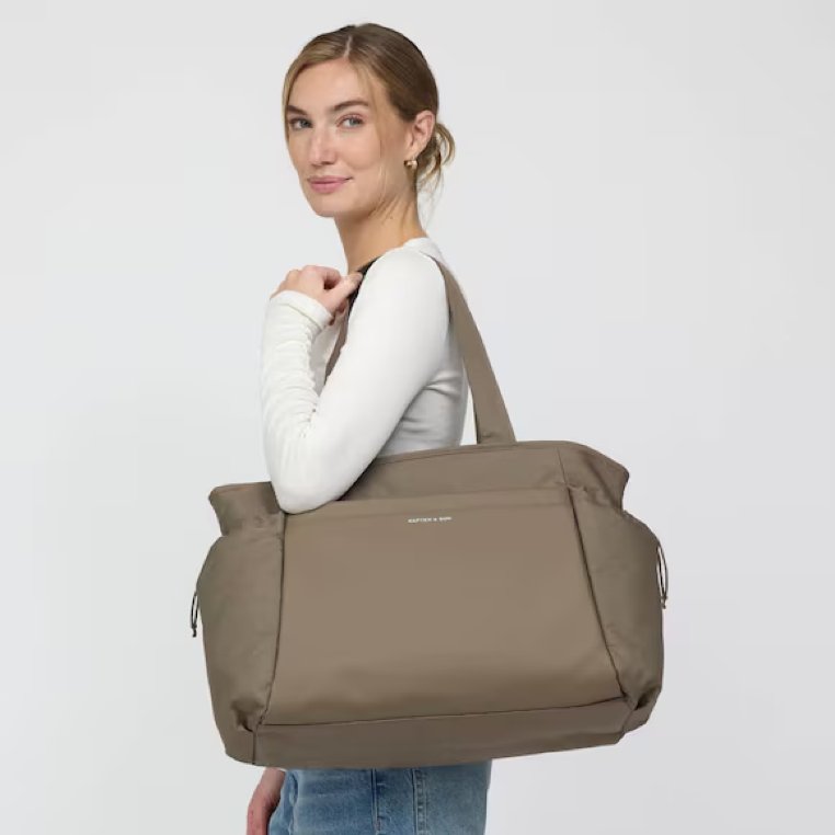 Hellvi Pro Large - Walnut