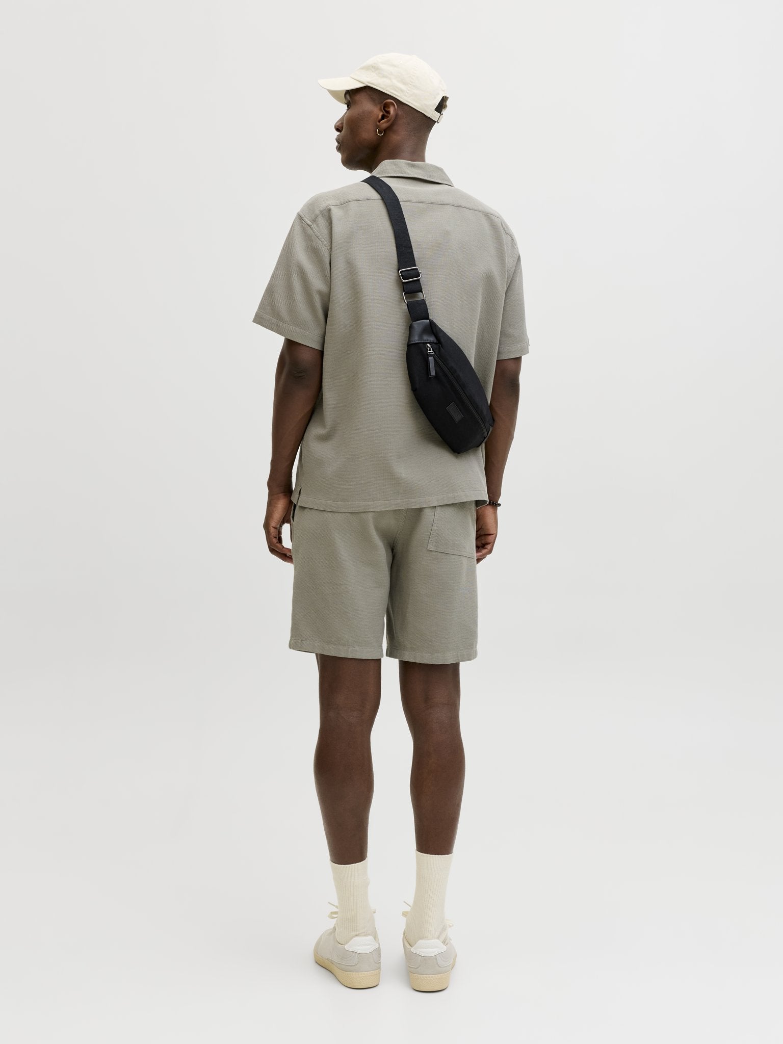 Jack & Jones Herren Shorts Vetiver