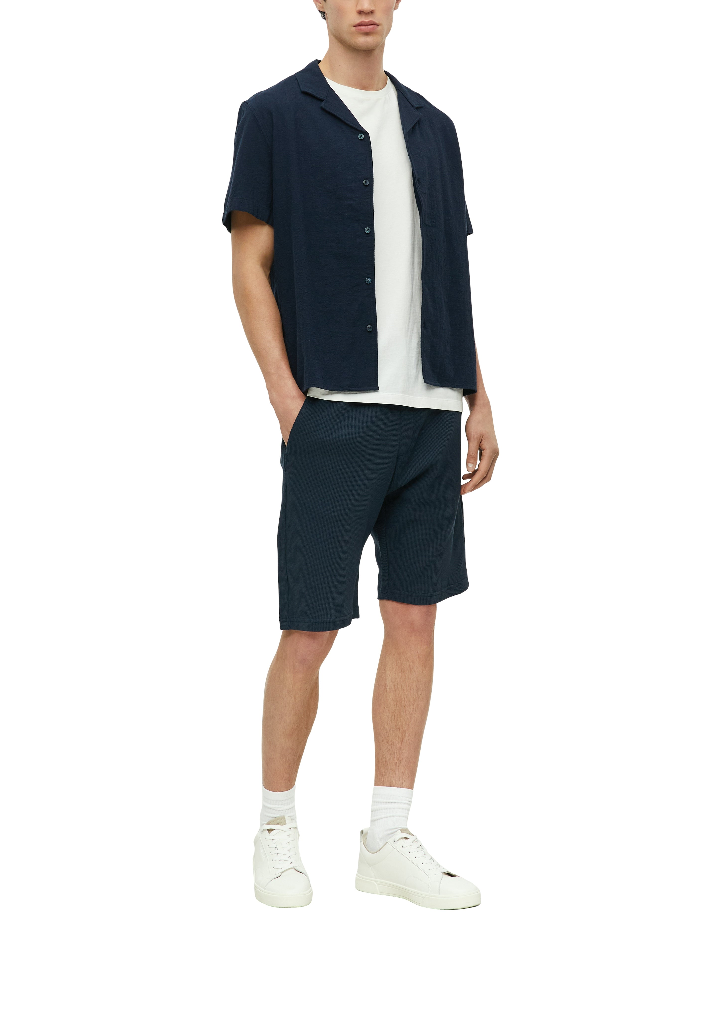 S. Oliver red Herren Shorts Blue